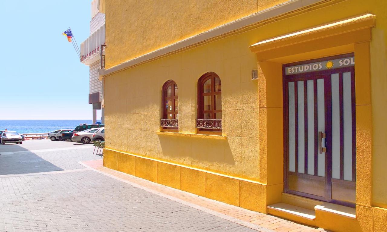 Estudios Rh Sol Benidorm Kültér fotó