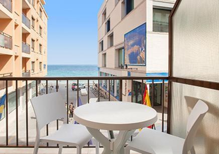 Estudios Rh Sol Benidorm Kültér fotó