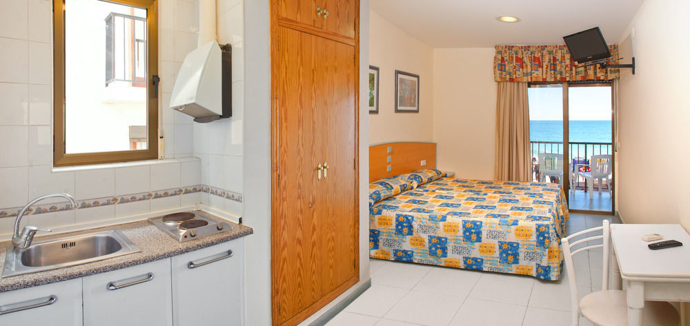 Estudios Rh Sol Benidorm Kültér fotó