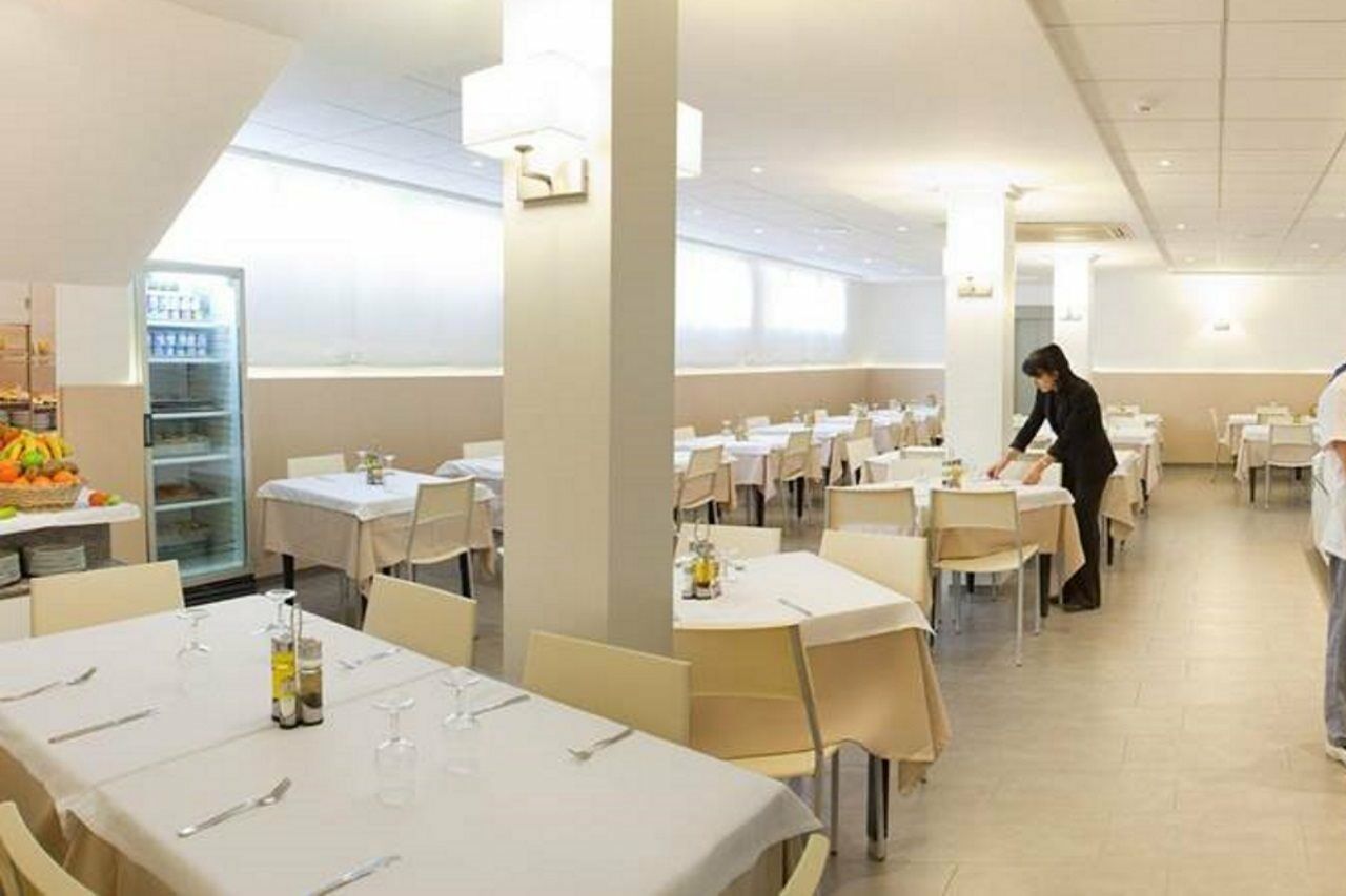 Estudios Rh Sol Benidorm Kültér fotó